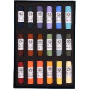 An open box of Les Darlow Landscape 18 set.